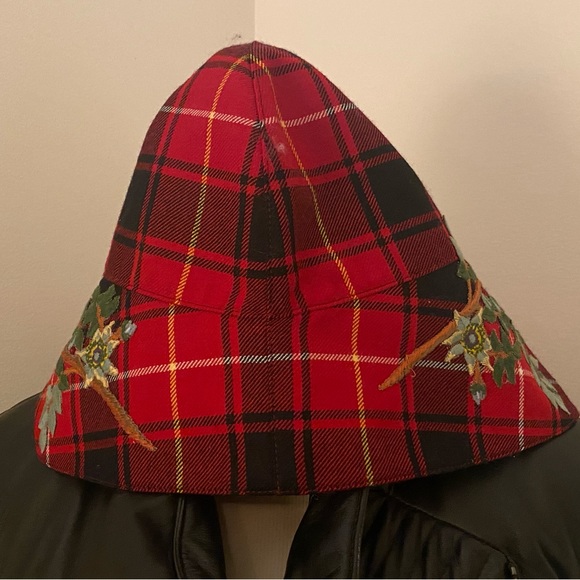 Authentic NWT GUCCI Floral Iris Runway Logo Hat - Picture 3 of 7